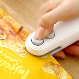 Snacks Mini Bag Sealer, Rechargeable 2 in 1 Bag Heat Sealer with Cutter for Chip , Plastic Bag Resealer Keep Food Fresh, Sellador De Bolsas Plasticas, White Bag Sealing Easy Sealing Bagsealers